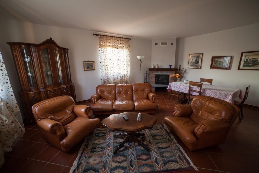 La Casetta Di Lina Villaromagnano Exteriör bild